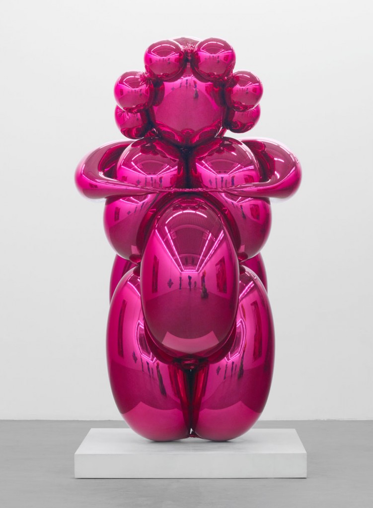 JEFF KOONS Balloon Venus (Magenta), 2008–12 High chromium stainless steel with transparent color coating 102 x 48 x 50 inches  (259.1 x 121.9 x 127 cm) 1/5 unique versions