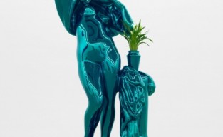 Jeff Koons Metallic Venus
photo alminerech.com