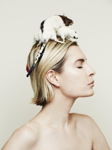 Reid Peppard, Haarband, Double Rat Headdress, 2008. Foto: Jiro Schneider