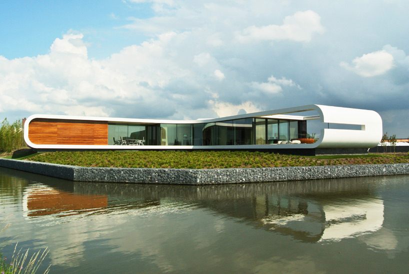 Architect Koen Olthuis / Waterstudio.n